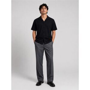 Men's Black Short-Sleeve Casual Button-Down Shirt